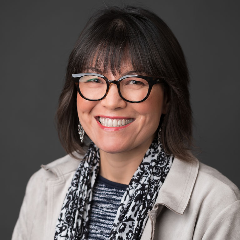 Portrait of a smiling woman