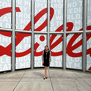 Kate Kwan Tiu ('25), Microbiology and Molecular Life Sciences double major.