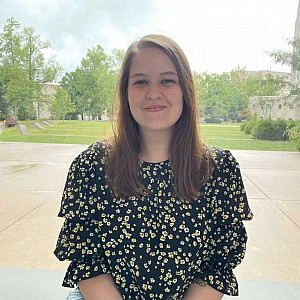 Emilie Johnson Undergraduate Majors: Environmental and Sustainability Studies, International Studies Minors: Anthropology, Biology Placem...