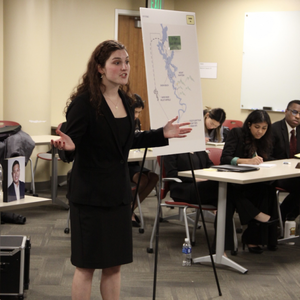 Rivkah Bunes ('25) presents closing arguments during an IU Mock Trial tournament