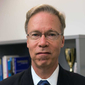 awards-malcolm-moran-2021-inspiring-sports-storyteller-recipient